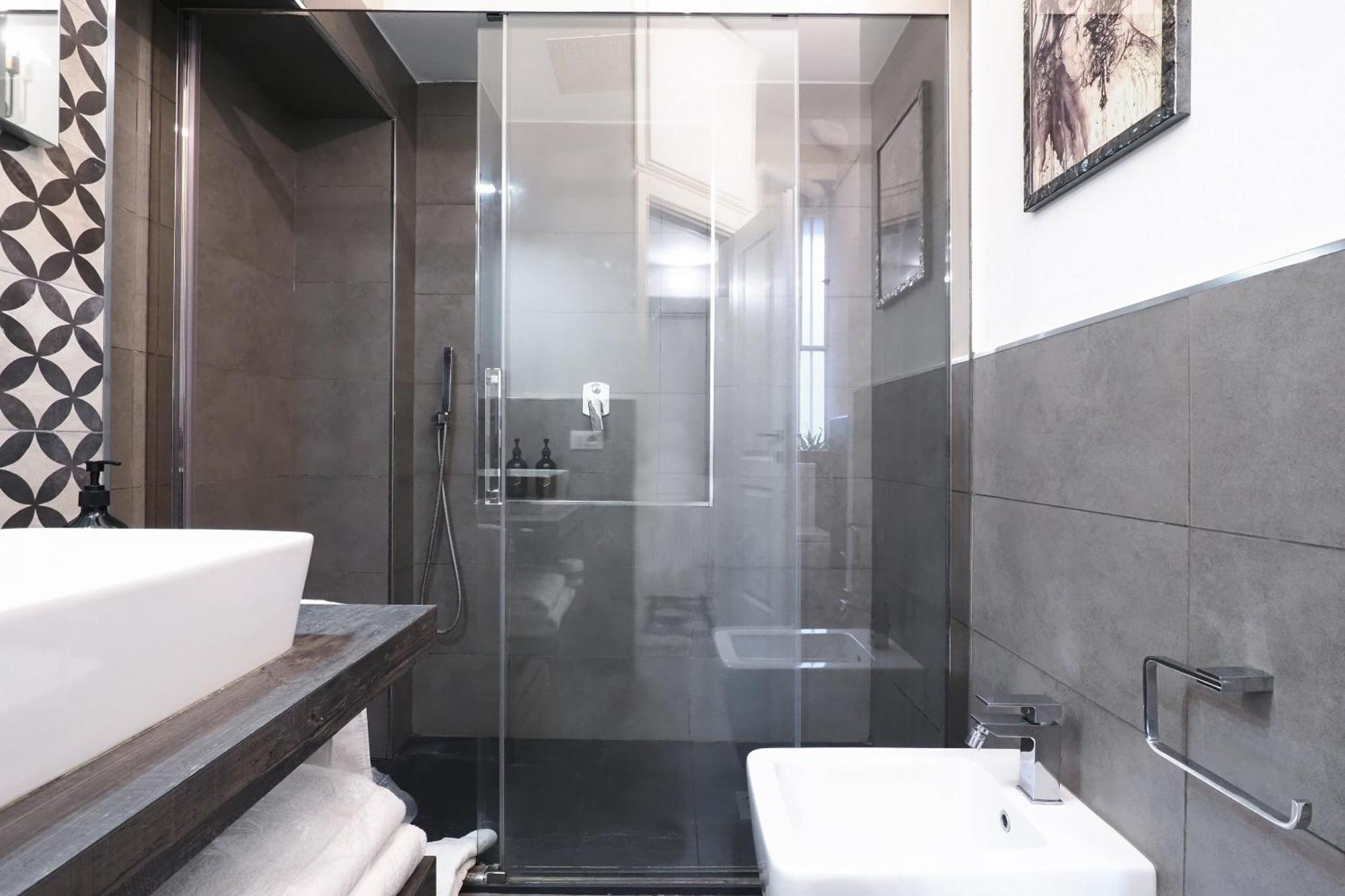 Primopiano - Ugo Bassi Appartement Milaan Buitenkant foto